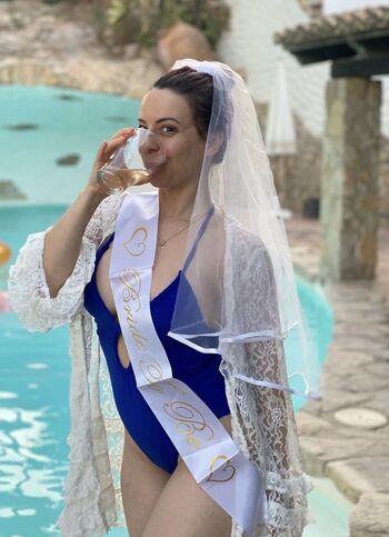 Adeline chetail page leaked private photo uncensored HD quality
