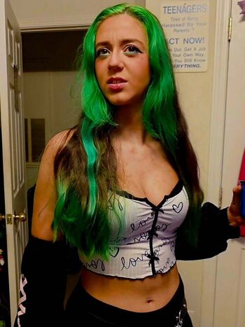 Airica demia  page leaked private photo uncensored HD quality