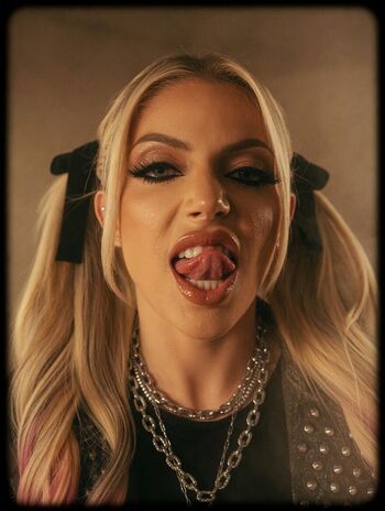 Alexa bliss page leaked private photo uncensored HD quality