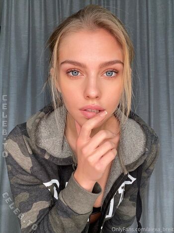 Alexa breit  page leaked private photo uncensored HD quality