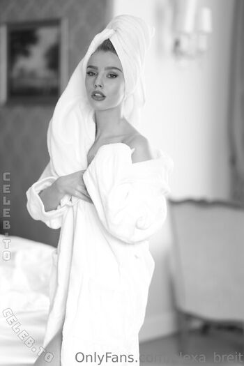 Alexa breit  page leaked private photo uncensored HD quality