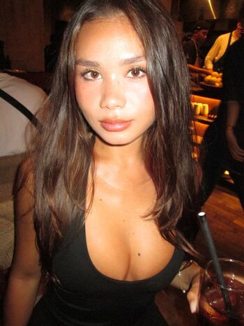 Alexandra carlsson page leaked private photo uncensored HD quality