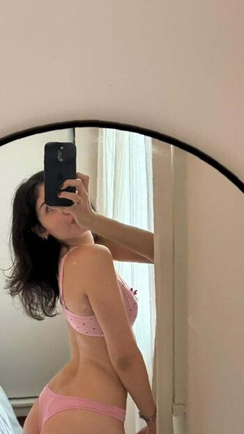 Alexiacaste leaked private photo uncensored HD quality