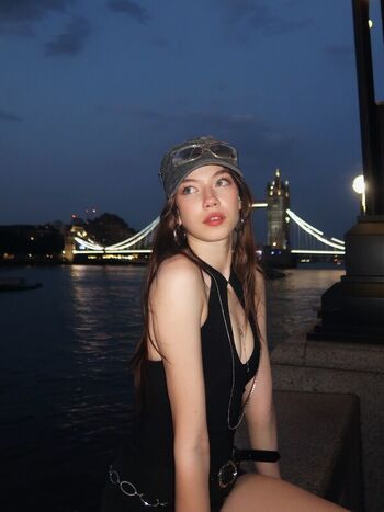 Alisa sezen sever leaked private photo uncensored HD quality