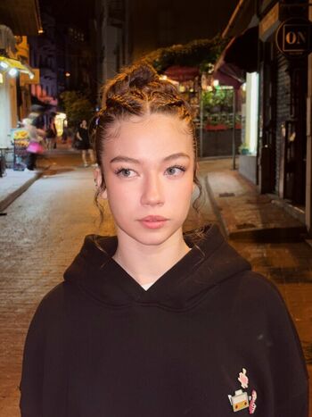 Alisa sezen sever leaked private photo uncensored HD quality
