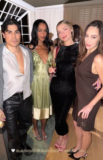 Alycia debnam carey page leaked private photo uncensored HD quality