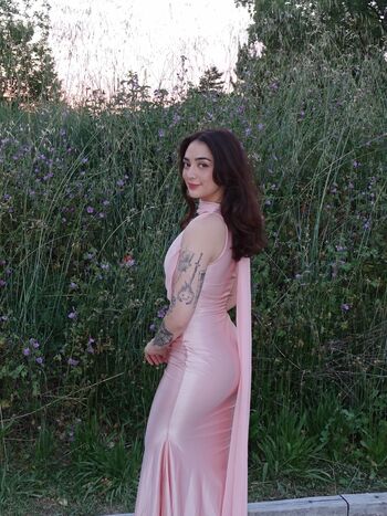 Alyska  page leaked private photo uncensored HD quality