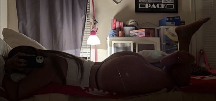 Alyssiapaige leaked private photo uncensored HD quality