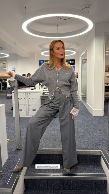Amanda holden  page leaked private photo uncensored HD quality