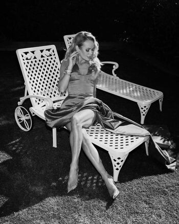 Amanda holden  page leaked private photo uncensored HD quality