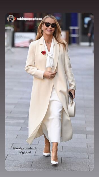 Amanda holden  page leaked private photo uncensored HD quality