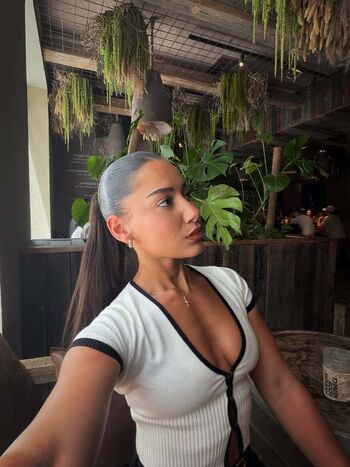 Analis cruz page leaked private photo uncensored HD quality