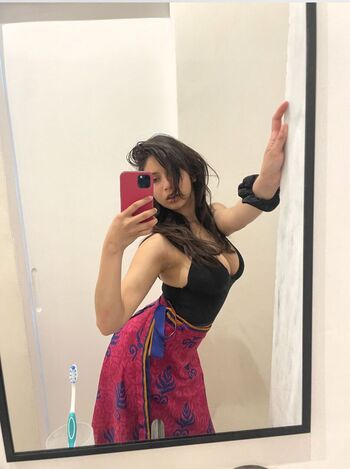 Anika vishwanath leaked private photo uncensored HD quality