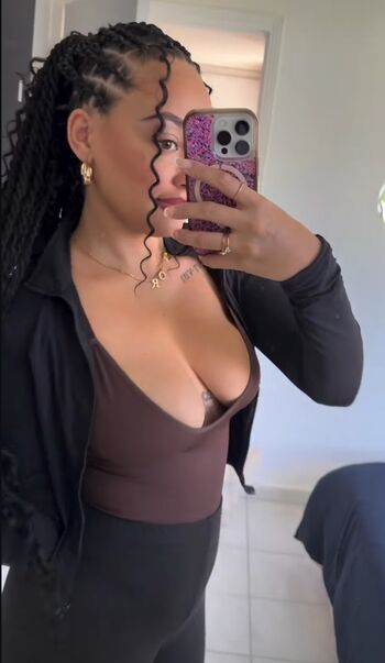 Annaaeeelle leaked private photo uncensored HD quality