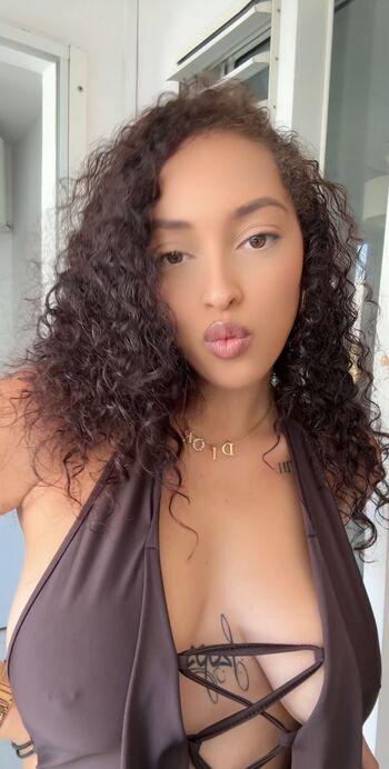 Annaaeeelle leaked private photo uncensored HD quality