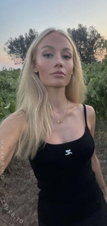 Annaauroraegger page leaked private photo uncensored HD quality