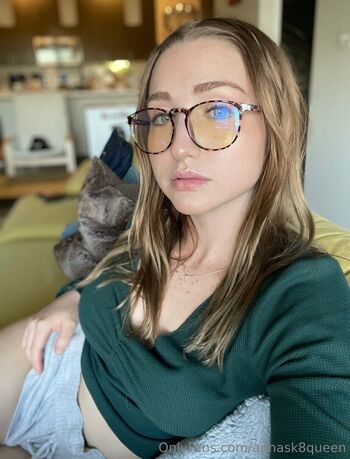Annaoswald page leaked private photo uncensored HD quality