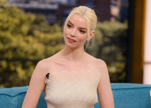 Anya taylor joy  page leaked private photo uncensored HD quality