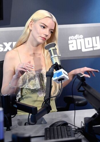 Anya taylor joy  page leaked private photo uncensored HD quality