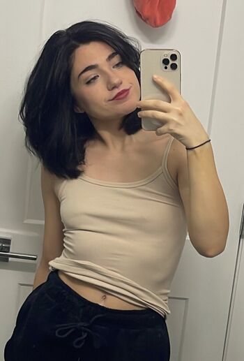 Apinky leaked private photo uncensored HD quality