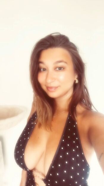 Apoline perret leaked private photo uncensored HD quality