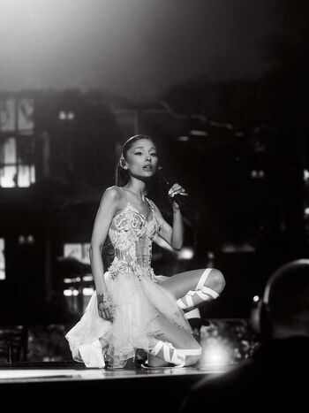 Ariana grande leaked private photo uncensored HD quality