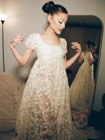 Ariana grande leaked private photo uncensored HD quality