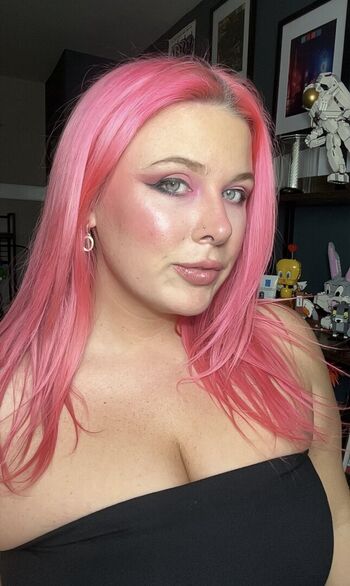 Averageallison leaked private photo uncensored HD quality
