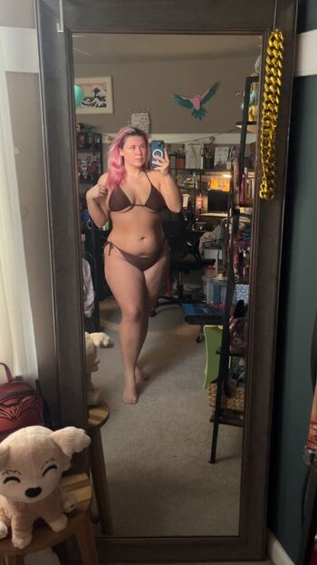 Averageallison leaked private photo uncensored HD quality