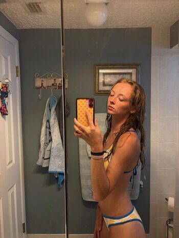 Avery shipp page leaked private photo uncensored HD quality