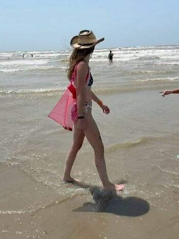 Avery shipp leaked private photo uncensored HD quality