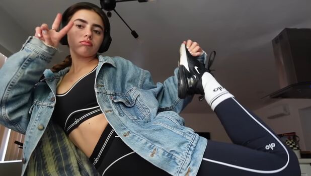Avia butler page leaked private photo uncensored HD quality