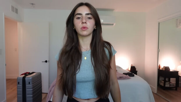 Avia butler page leaked private photo uncensored HD quality