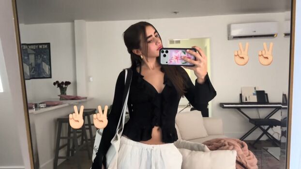 Avia butler page leaked private photo uncensored HD quality