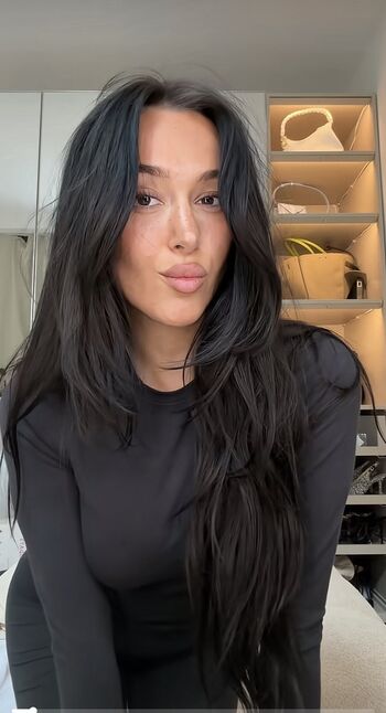 Axelle agostini leaked private photo uncensored HD quality