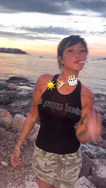 Beabadoobee page leaked private photo uncensored HD quality