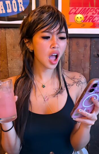 Beabadoobee leaked private photo uncensored HD quality