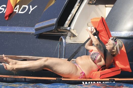 Bebe rexha page leaked private photo uncensored HD quality