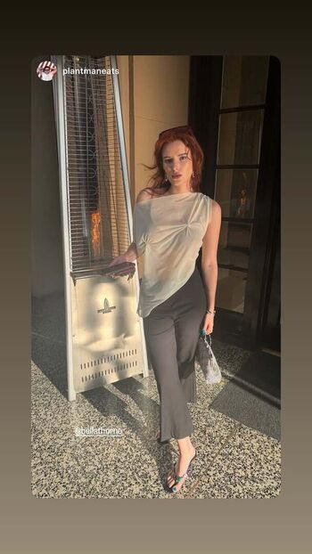 Bella thorne  page leaked private photo uncensored HD quality
