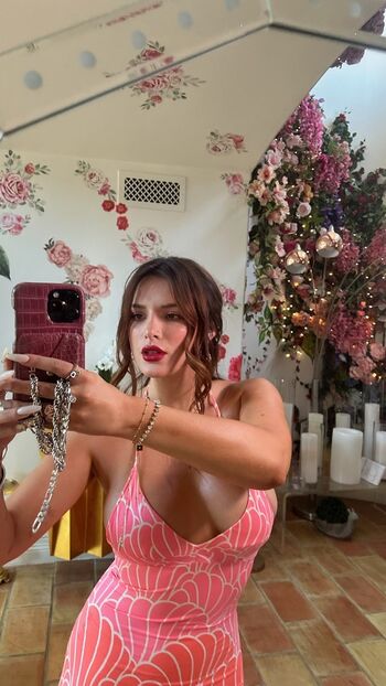 Bella thorne  page leaked private photo uncensored HD quality