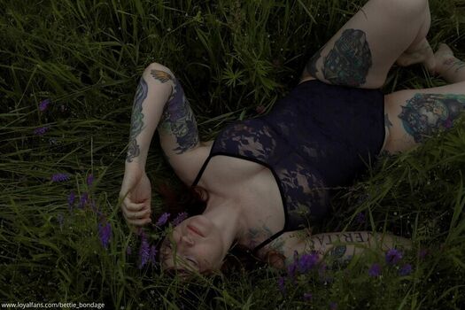 Bettie bondage  page leaked private photo uncensored HD quality