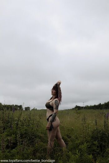 Bettie bondage  page leaked private photo uncensored HD quality