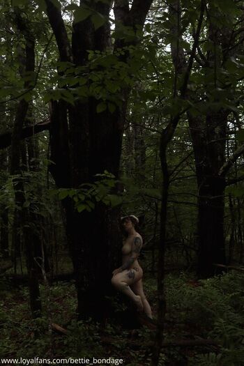 Bettie bondage  page leaked private photo uncensored HD quality