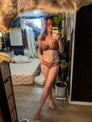 Bugsandhugs etherreallovebug leaked private photo uncensored HD quality