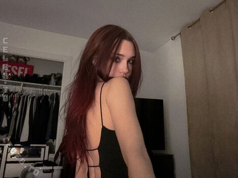 Bunnygirlbree leaked private photo uncensored HD quality