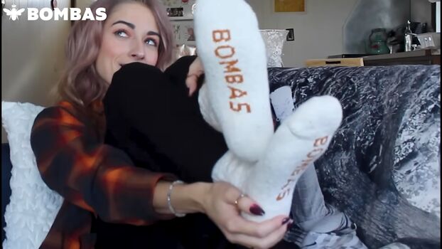 Caitlin marie reacts page leaked private photo uncensored HD quality