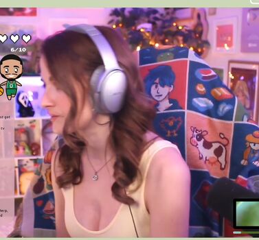 Caitlin marie reacts page leaked private photo uncensored HD quality