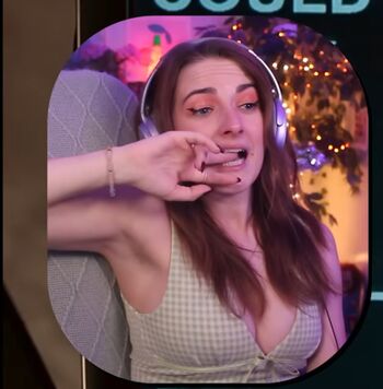 Caitlin marie reacts page leaked private photo uncensored HD quality