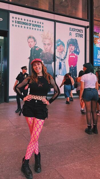 Caitlin marie reacts leaked private photo uncensored HD quality