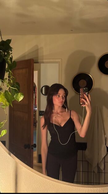 Caitlinerinoneill leaked private photo uncensored HD quality